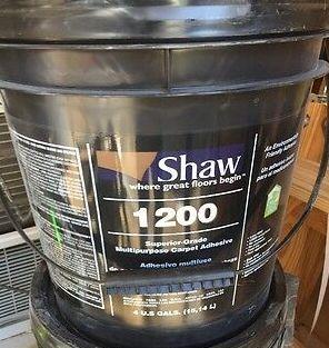 Shaw-1200-Commercial-Strength-Flooring-VCTCarpetVinyl-Adhesive.jpeg